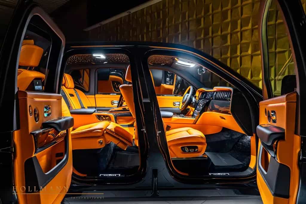 Rolls-Royce Cullinan SERIES II +BLACK BADGE+ SANCTUARY SEAT null-photo-15