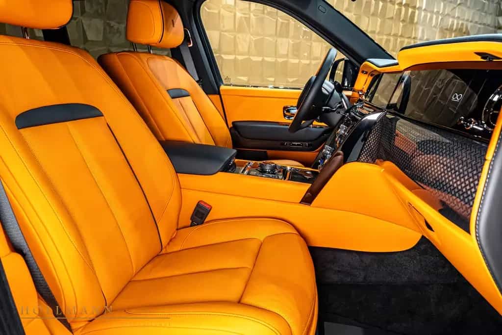 Rolls-Royce Cullinan SERIES II +BLACK BADGE+ SANCTUARY SEAT null-photo-20