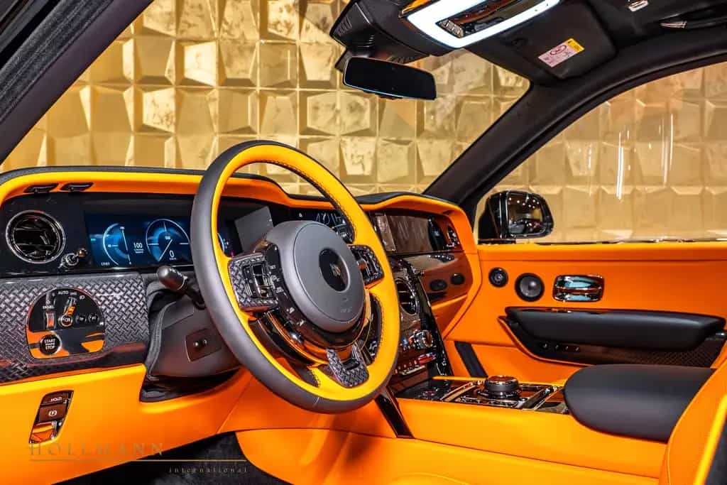 Rolls-Royce Cullinan SERIES II +BLACK BADGE+ SANCTUARY SEAT null-photo-22
