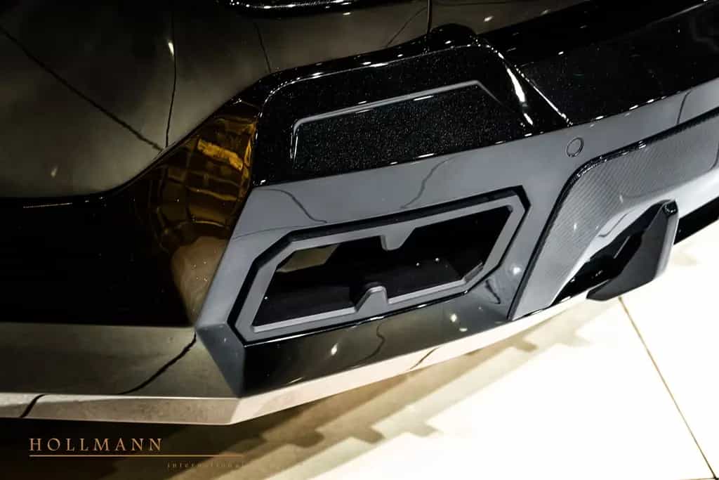 Rolls-Royce Cullinan SERIES II BLACK BADGE BY NOVITEC null-photo-12