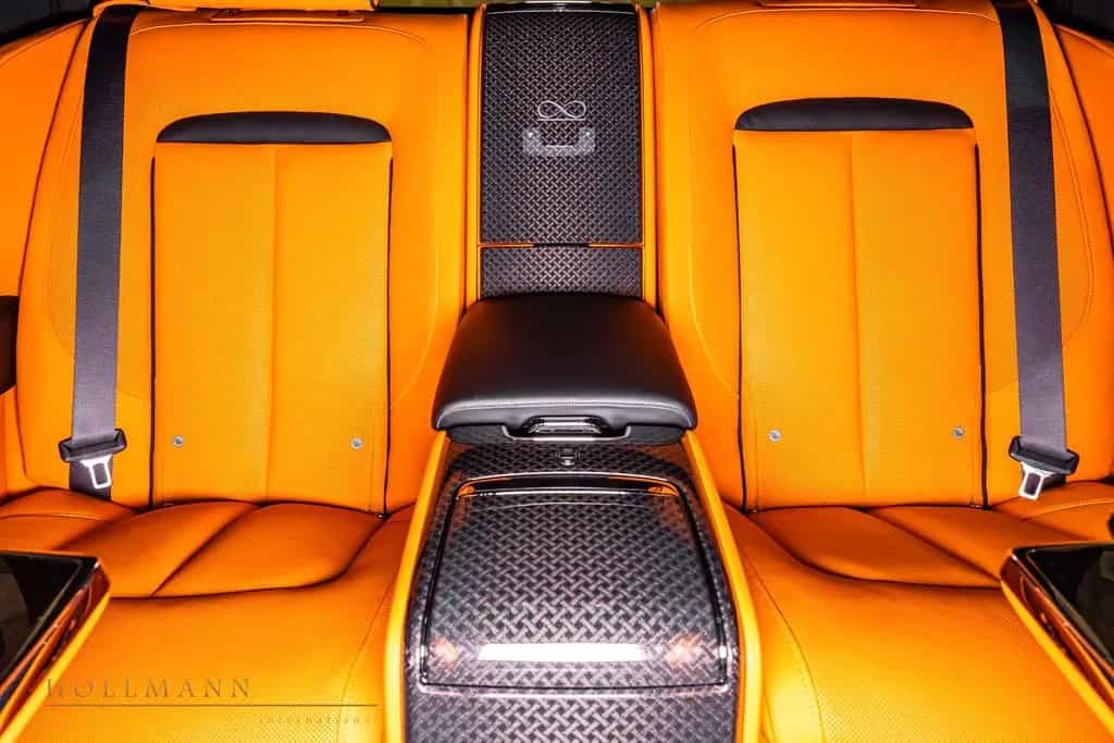 Rolls-Royce Cullinan SERIES II BLACK BADGE BY NOVITEC null-photo-19