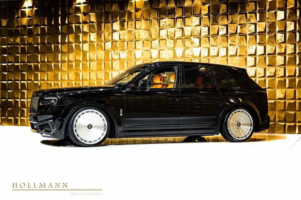 Rolls-Royce Cullinan SERIES II BLACK BADGE BY NOVITEC null-photo-3