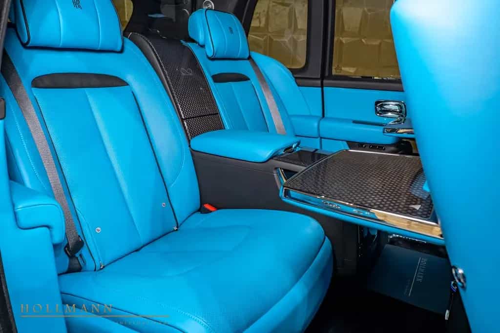 Rolls-Royce Cullinan SERIES II + BLACK BADGE + MY2026 null-photo-19