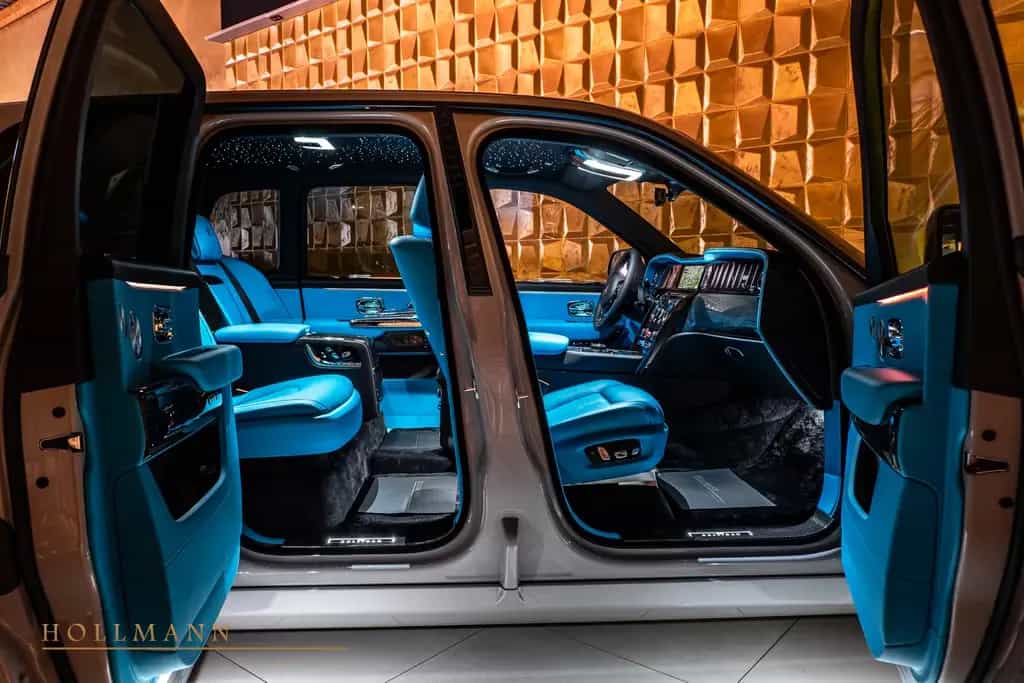 Rolls-Royce Cullinan SERIES II + BLACK BADGE + MY2026 null-photo-27