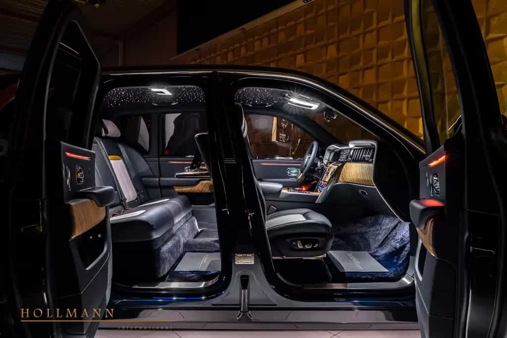 Rolls-Royce Cullinan SERIES II + SHOOTING STAR + BESPOKE + null-photo-12