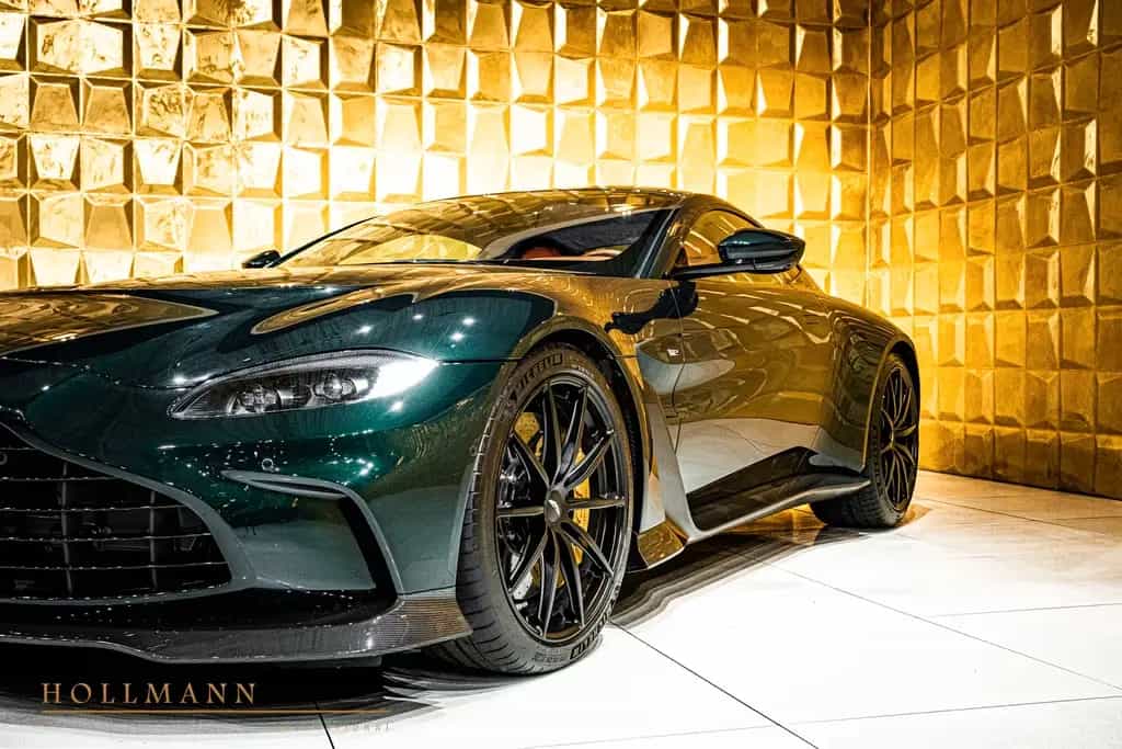 Aston Martin V12 Vantage CARBON + CERAMIC + 360 CAMERA 02/2023-photo-13