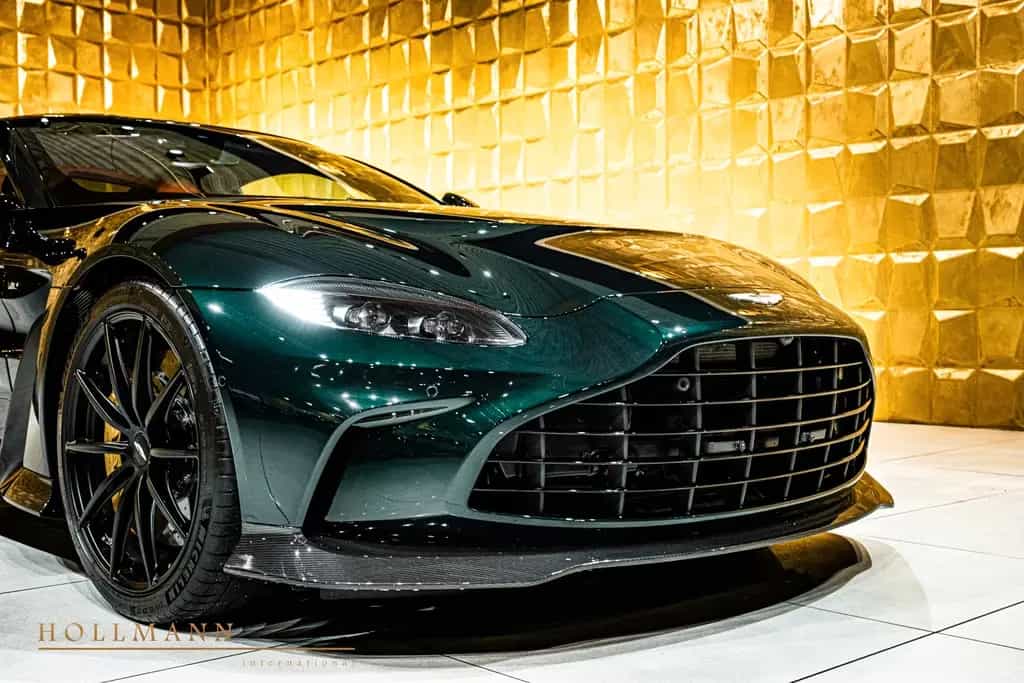 Aston Martin V12 Vantage CARBON + CERAMIC + 360 CAMERA 02/2023-photo-7