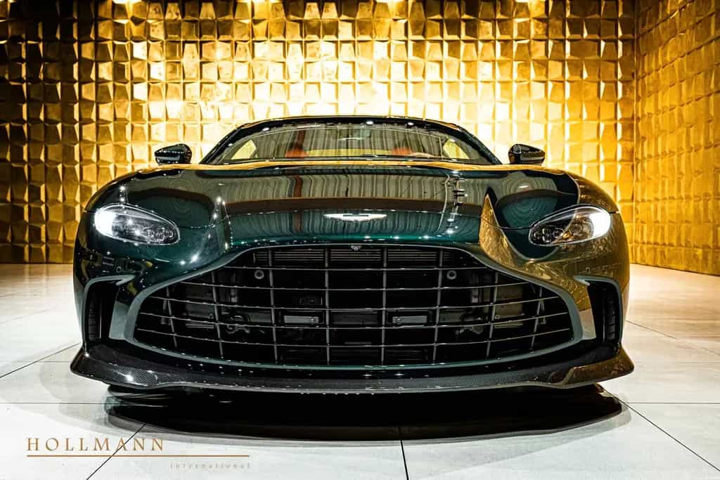 Aston Martin V12 Vantage CARBON + CERAMIC + 360 CAMERA 02/2023-photo-8