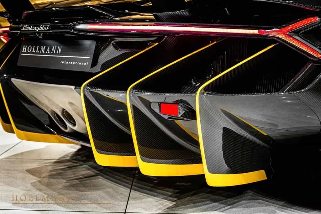 Lamborghini Aventador CENTENARIO ROADSTER + FULLCARBON  + LIFT + 1OF20 03/2018-photo-15