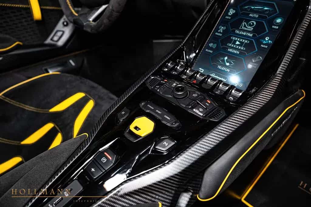 Lamborghini Aventador CENTENARIO ROADSTER + FULLCARBON  + LIFT + 1OF20 03/2018-photo-19