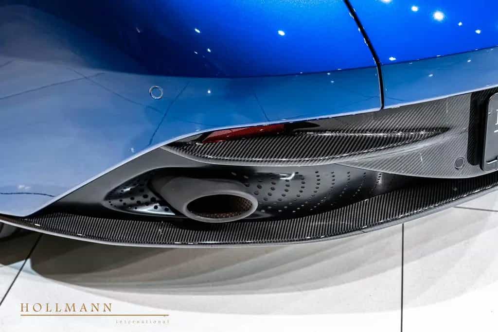 Aston Martin DB12 COUPE + CARBON + BOWERS WILKINS + 09/2024-photo-13