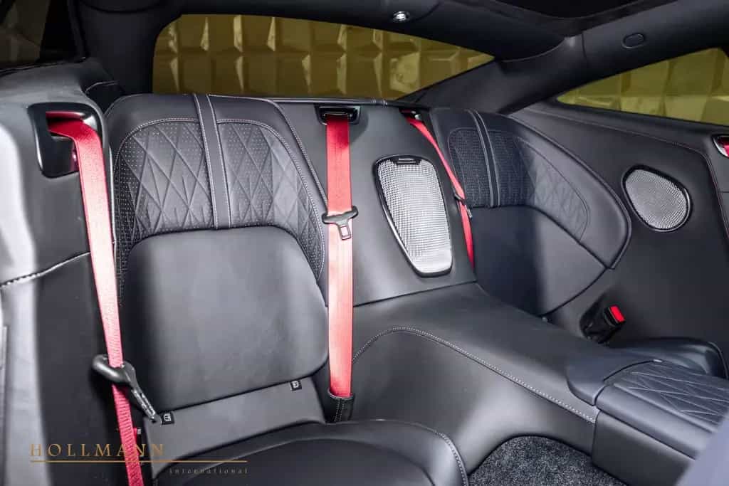 Aston Martin DB12 COUPE + CARBON + BOWERS WILKINS + 09/2024-photo-18