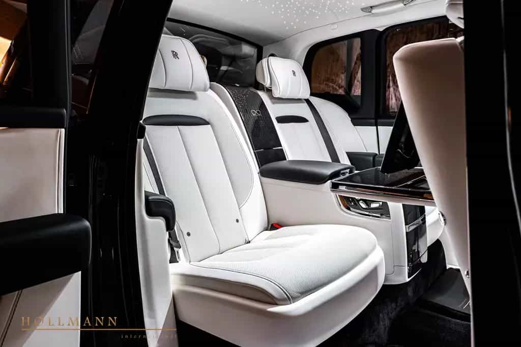 Rolls-Royce Cullinan SERIES II +BLACK BADGE+MANSORY+ null-photo-17