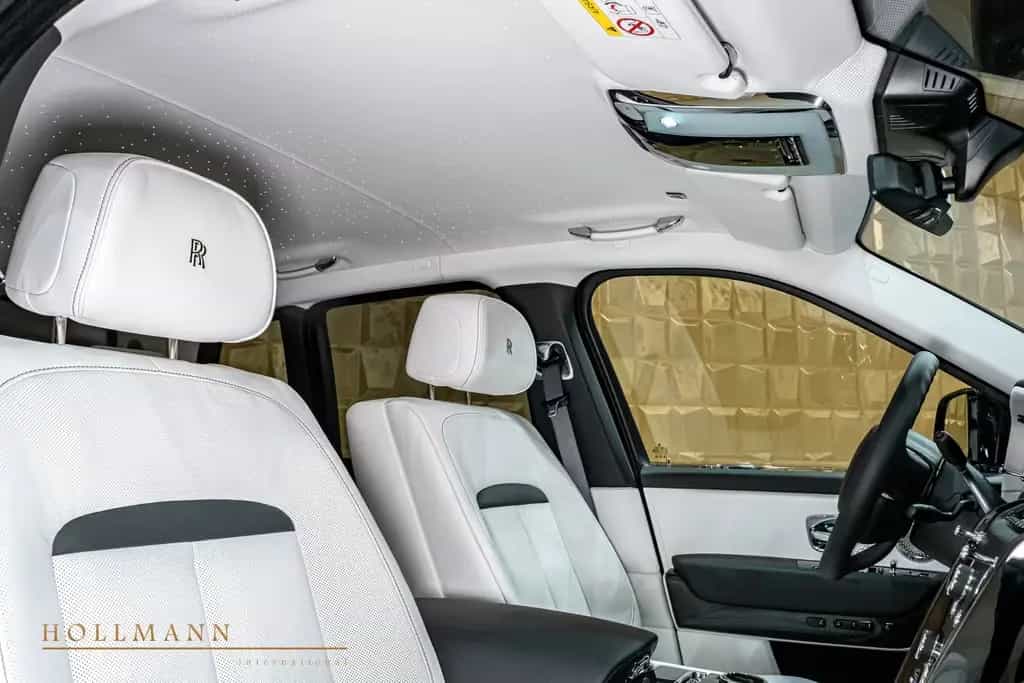 Rolls-Royce Cullinan SERIES II +BLACK BADGE+MANSORY+ null-photo-20