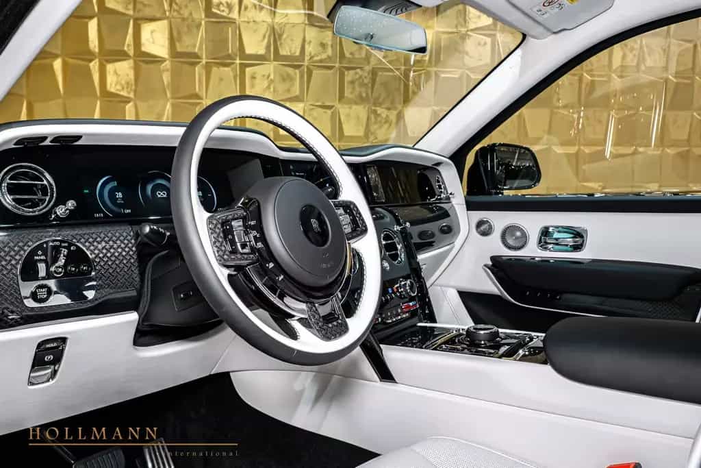 Rolls-Royce Cullinan SERIES II +BLACK BADGE+MANSORY+ null-photo-7