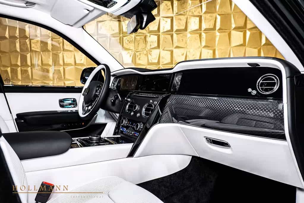 Rolls-Royce Cullinan SERIES II +BLACK BADGE+MANSORY+ null-photo-9