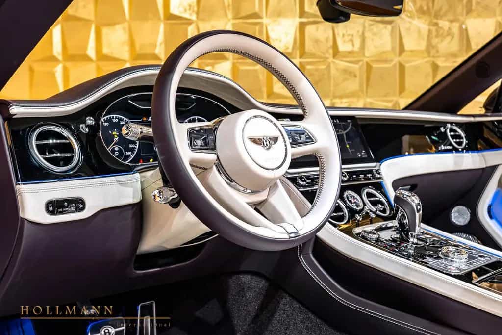 Bentley Continental GTC AZURE V8 + NAIM + TOURING SPEC null-photo-21