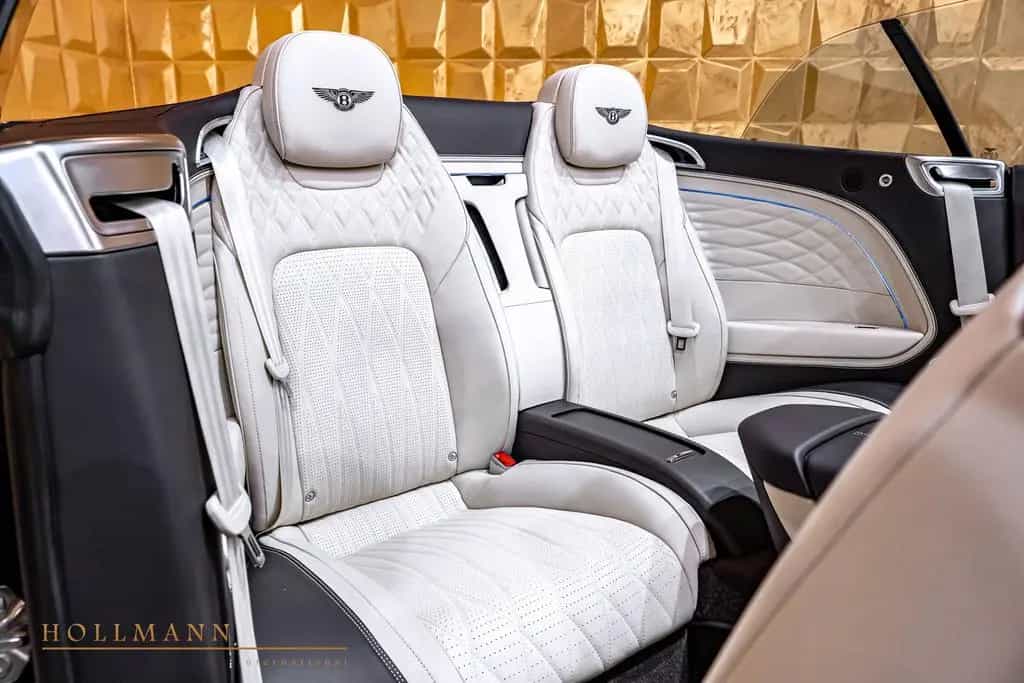 Bentley Continental GTC AZURE V8 + NAIM + TOURING SPEC null-photo-24