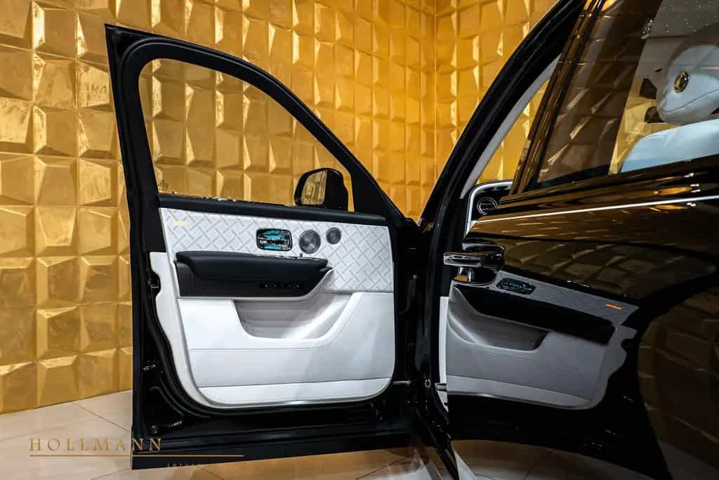 Rolls-Royce Cullinan + SERIES II by NOVITEC OVERDOSE null-photo-19