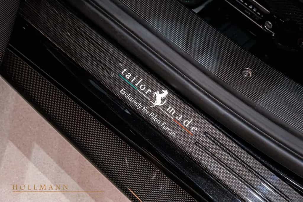 Ferrari 488 Pista Piloti + CARBON FIBER + LIFT + CAMERA 09/2019-photo-15
