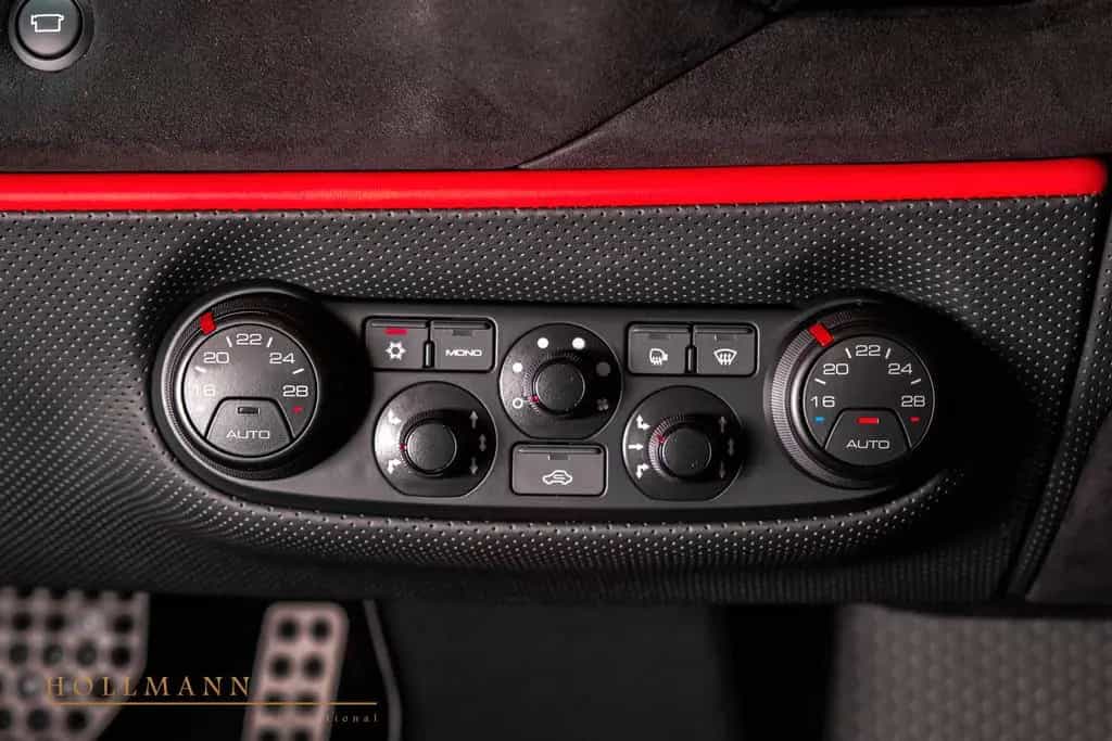 Ferrari 488 Pista Piloti + CARBON FIBER + LIFT + CAMERA 09/2019-photo-22