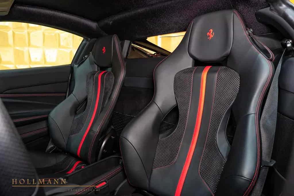 Ferrari F8 Tributo + CARBON + LIFTING + SPORT EXHAUST + 12/2021-photo-25