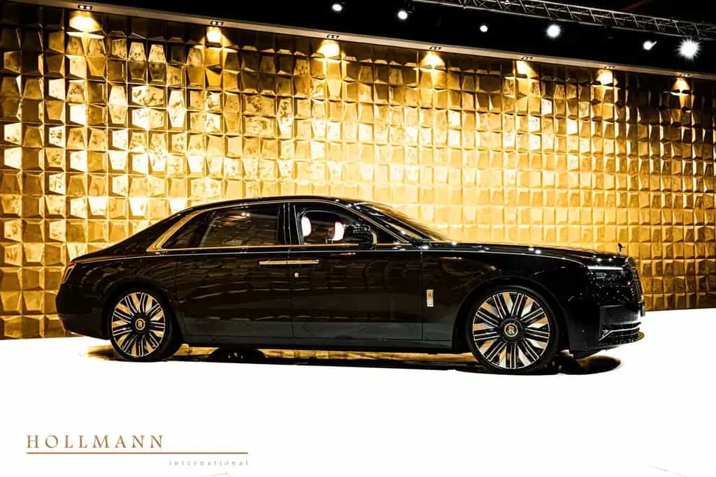 Rolls-Royce Ghost EWB Extended Wheel Base null-photo-1