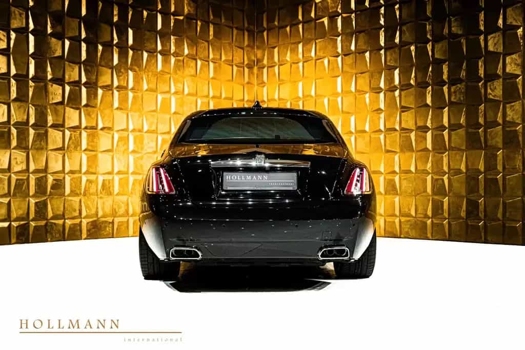 Rolls-Royce Ghost EWB Extended Wheel Base null-photo-3
