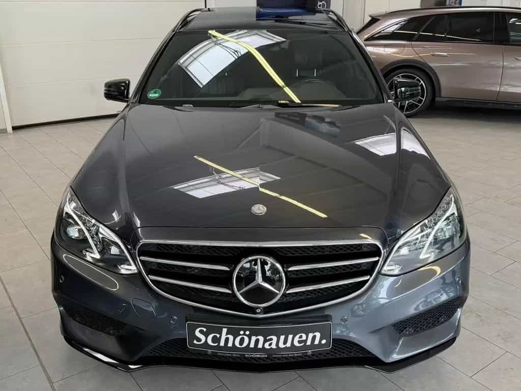 Mercedes-Benz E 250 BT T AMG+AIRM+TV+FONDENt+FAP+HARMAN+MASSAG 07/2015-photo-2