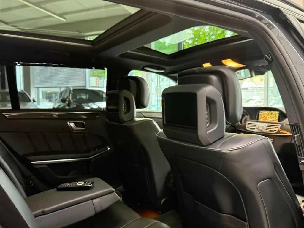 Mercedes-Benz E 250 BT T AMG+AIRM+TV+FONDENt+FAP+HARMAN+MASSAG 07/2015-photo-20