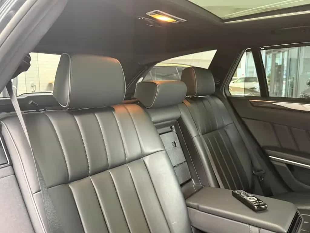 Mercedes-Benz E 250 BT T AMG+AIRM+TV+FONDENt+FAP+HARMAN+MASSAG 07/2015-photo-21