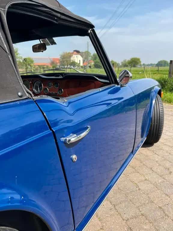 Triumph TR6 06/1973-photo-7