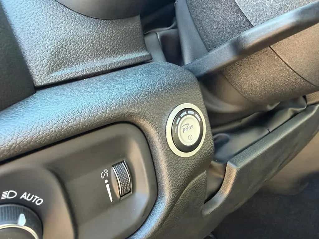 Dodge RAM NEW RAM1500  Tradesman Night LPG Carplay AHK 05/2025-photo-13