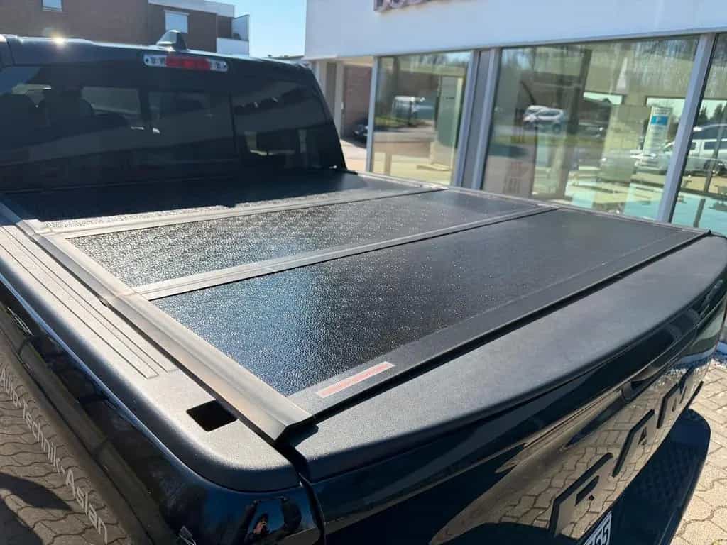 Dodge RAM NEW RAM1500  Tradesman Night LPG Carplay AHK 05/2025-photo-17