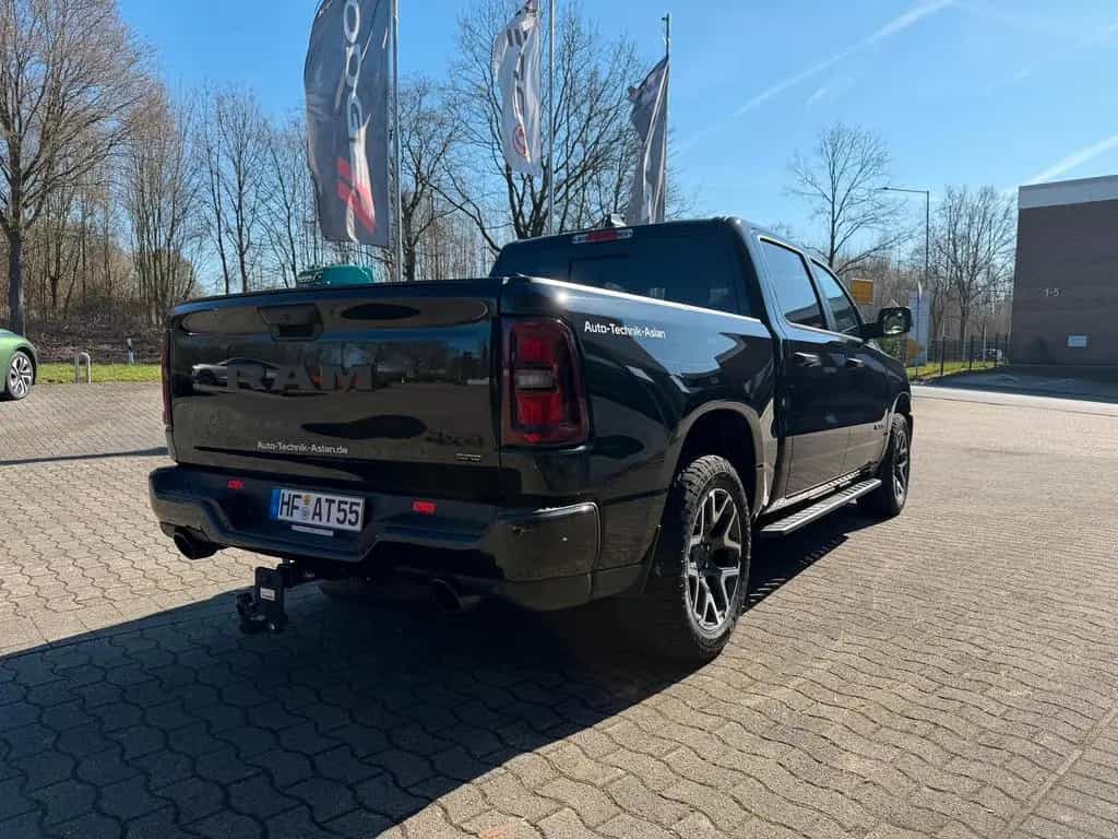 Dodge RAM NEW RAM1500  Tradesman Night LPG Carplay AHK 05/2025-photo-3