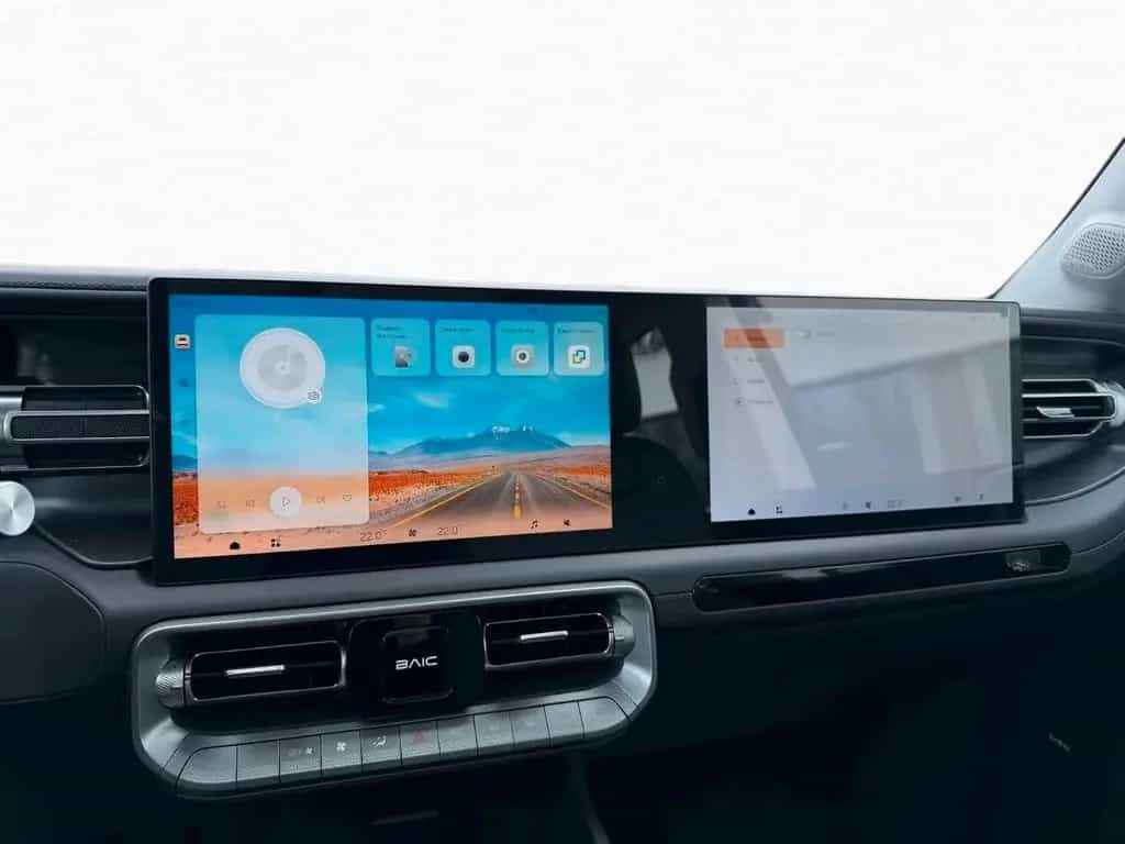 BAIC BJ40 Pro CarPlay 360° Kamera 17'' LMR ACC null-photo-11