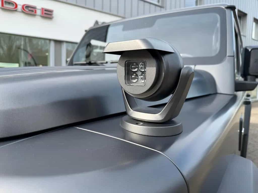 BAW 212 CarPlay SHZ 17'' LMR Keyless CarPlay null-photo-17