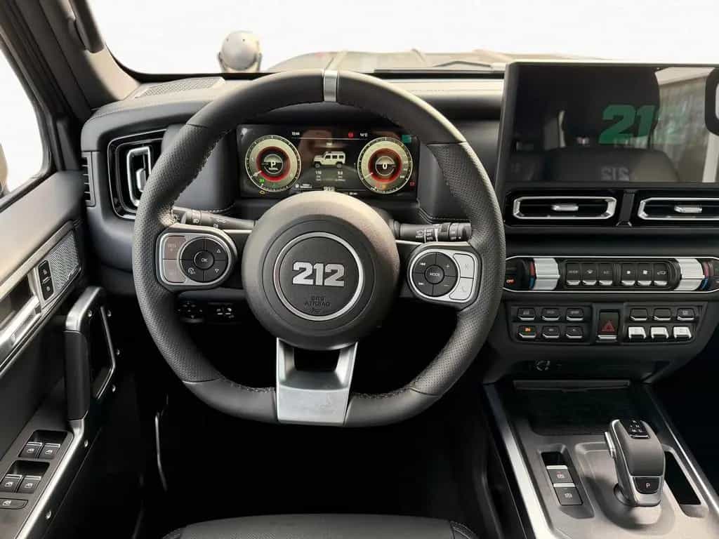 BAW 212 CarPlay SHZ 17'' LMR Keyless CarPlay null-photo-8