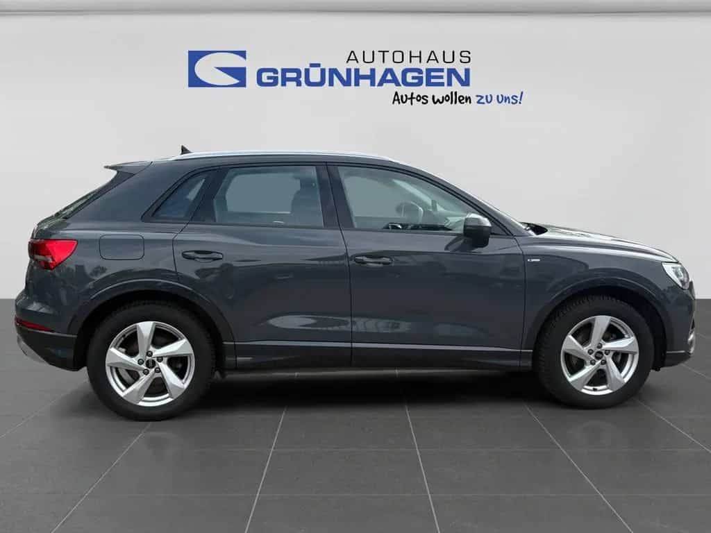 Audi Q3 35 1,5 TFSI advanced (EURO 6d-TEMP) Klima/LED 08/2019-photo-5