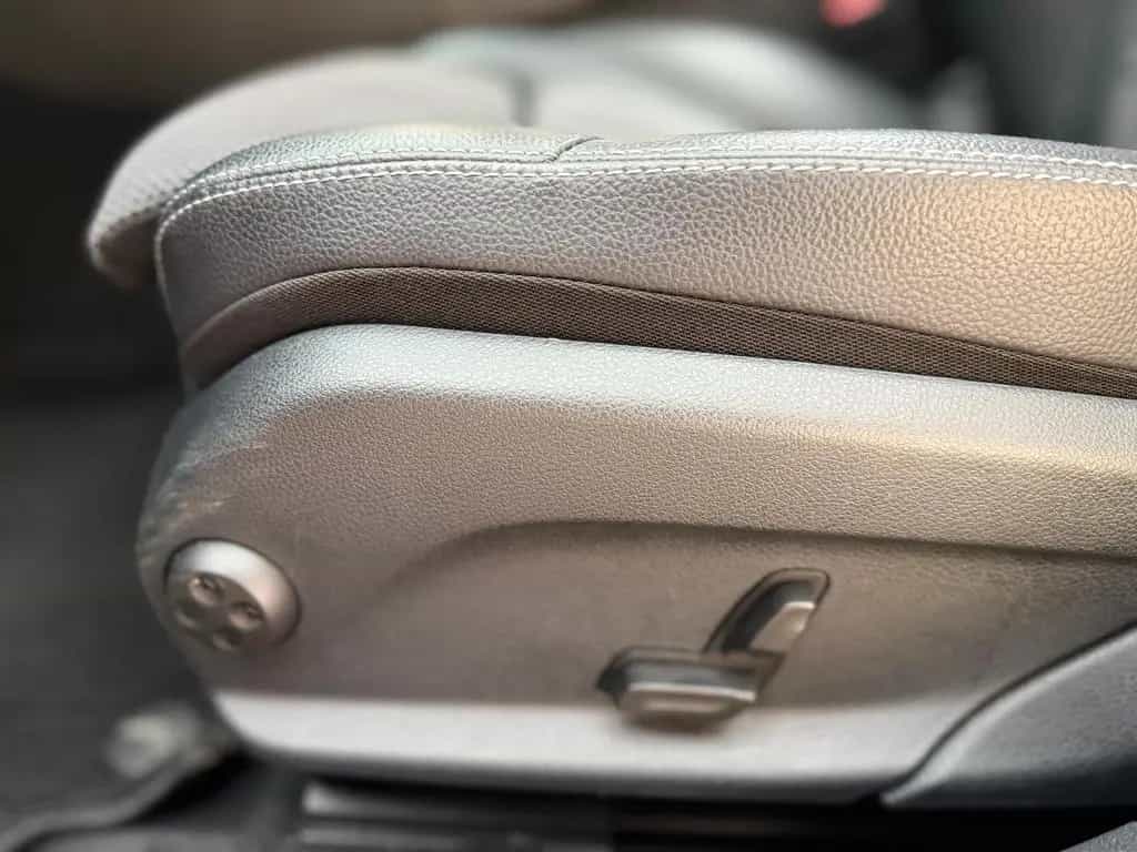 Mercedes-Benz C 180 T CGI Avantgarde|PANO|AHK|KEYLESS|LED 06/2018-photo-12