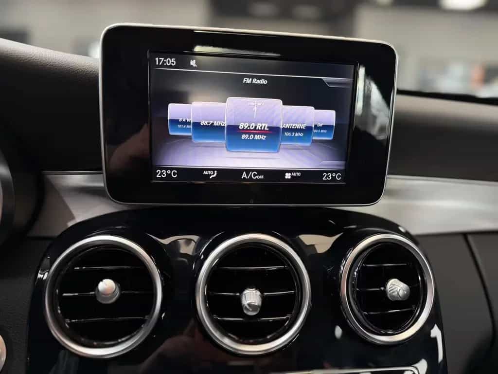 Mercedes-Benz C 180 T CGI Avantgarde|PANO|AHK|KEYLESS|LED 06/2018-photo-26