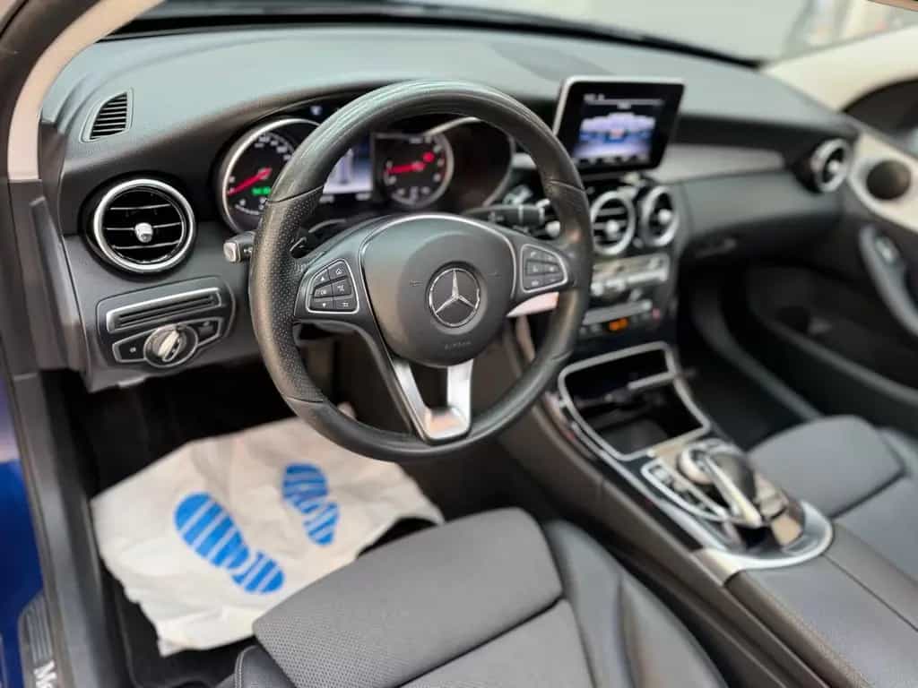 Mercedes-Benz C 180 T CGI Avantgarde|PANO|AHK|KEYLESS|LED 06/2018-photo-8