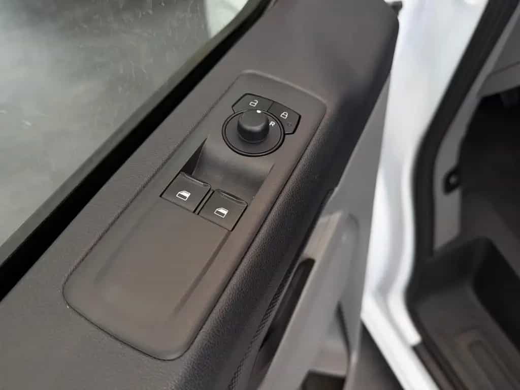 Ford Transit Custom 300 L2 Trend FWD 2.0 EcoBlue|KAM| 09/2024-photo-13