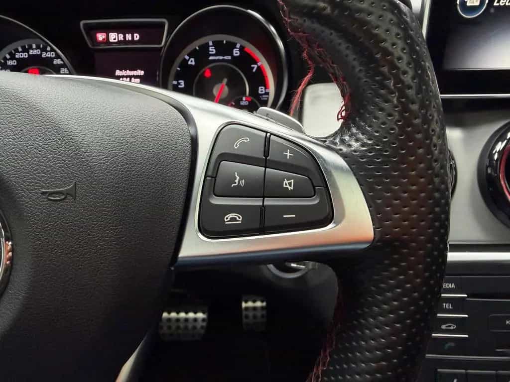 Mercedes-Benz GLA 45 AMG 4Matic |PANO|KAM|BI-XEN|MEM|WHITE|LM 01/2016-photo-28