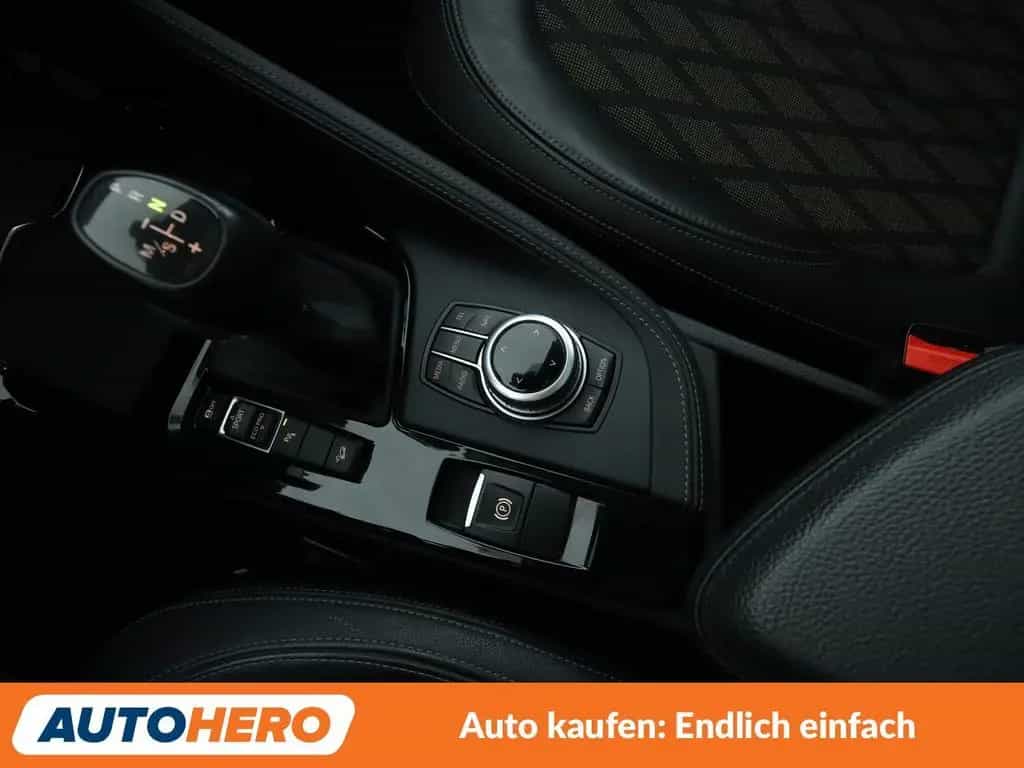 BMW X1 xDrive 20i xLine Aut.*NAVI*TEMPO*CAM*PDC*SHZ* 04/2017-photo-23