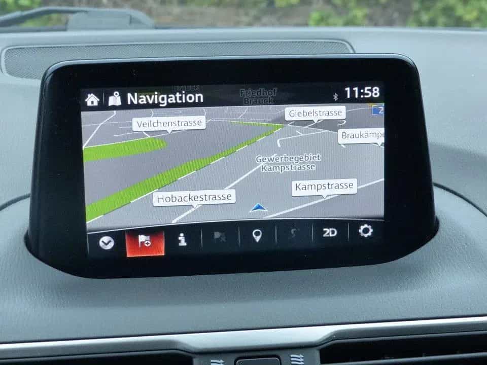 Mazda 3 SKYACTIV-G 120PS Sondermodell SIGNATURE + CarP 12/2018-photo-15