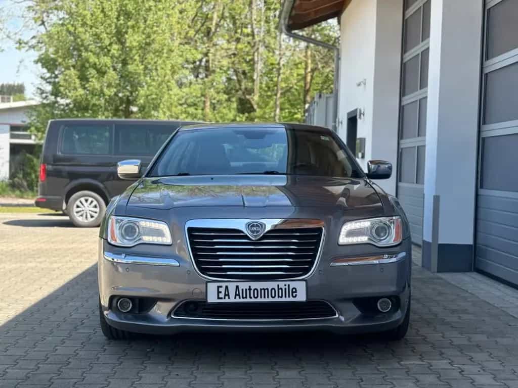 Lancia Thema Executive 07/2013-photo-1