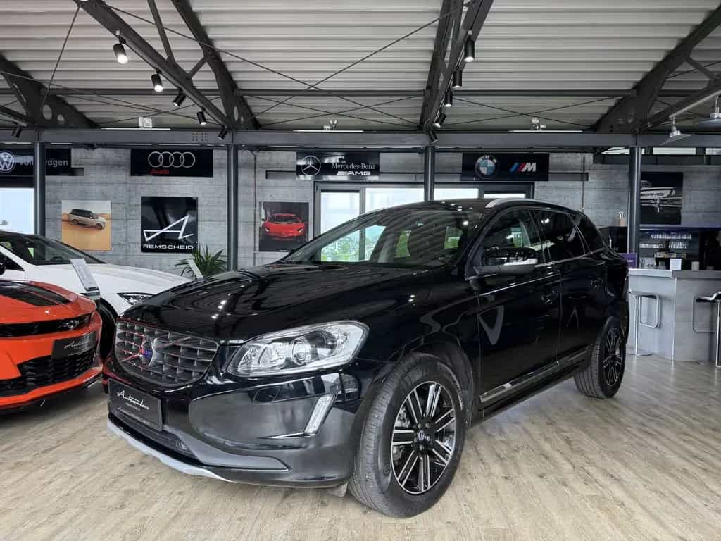 Volvo XC60 Summum 2WD*KAMERA*NAVI*LEDER* 09/2017-photo-0