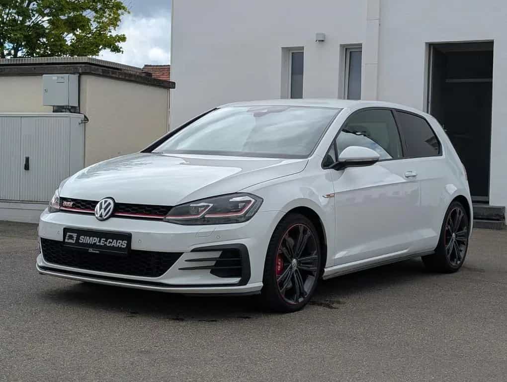 Volkswagen Golf VII Lim. GTI Performance*LED*ASSIST*KAM*STH 12/2018-photo-0