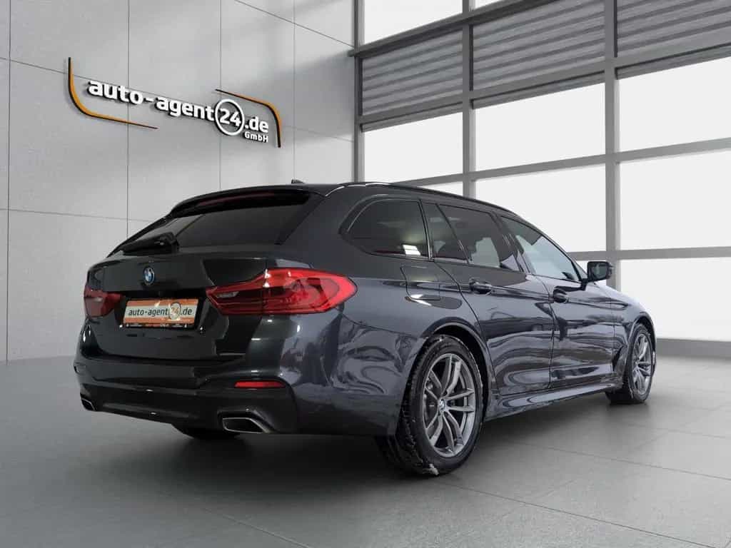 BMW 520 d xD M-Sport/2.Hd/ACC/Pano/Kamera/Sportsitze 12/2018-photo-3